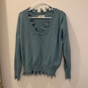 Peach love sweater/V-neck